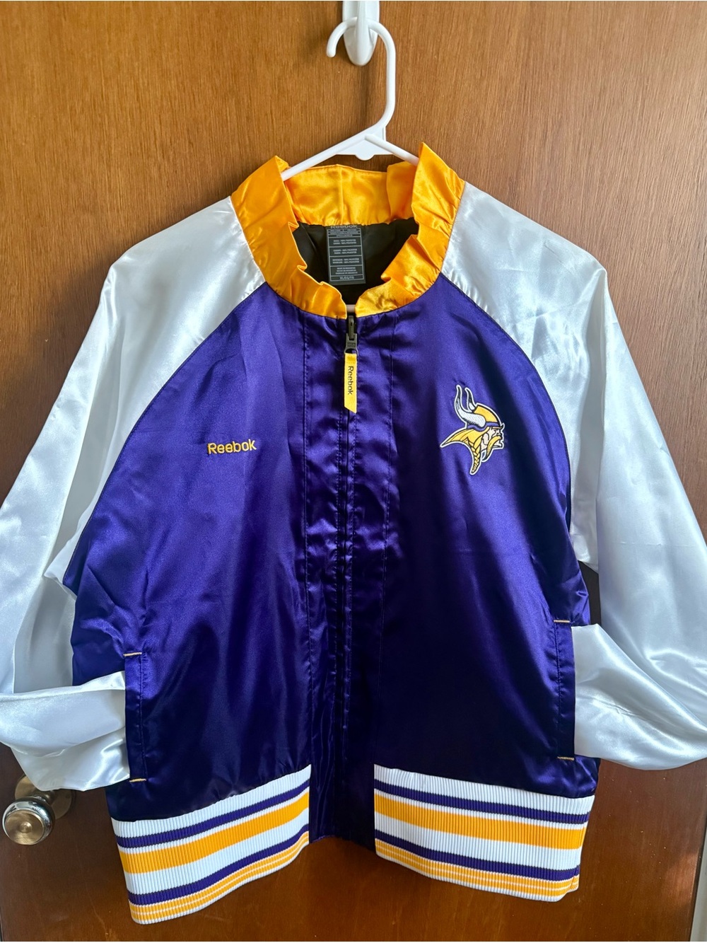 Women’s Minnesota Vikings Satin Jacket